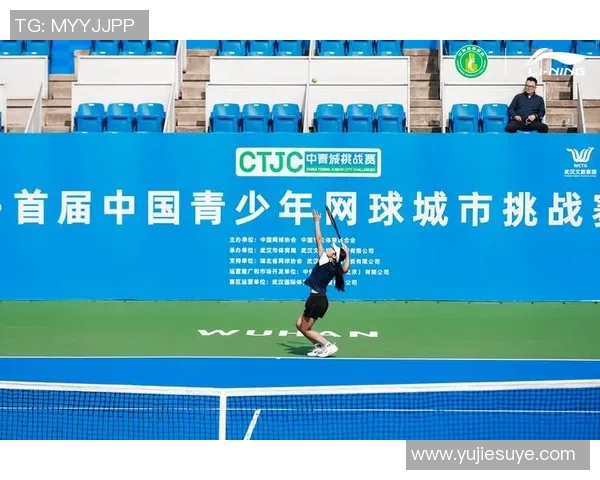 网球爱好者必备的训练技巧与赛事攻略，提升你的比赛水平与技术！