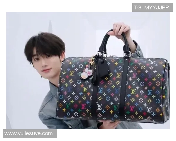 LV品牌新宠男足球明星代言引领时尚潮流新风尚